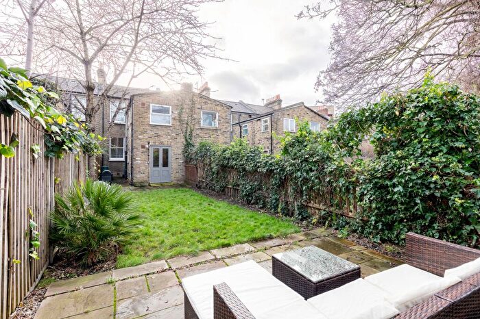 1 Bedroom Flat To Rent In Wrigglesworth Street, London, SE14