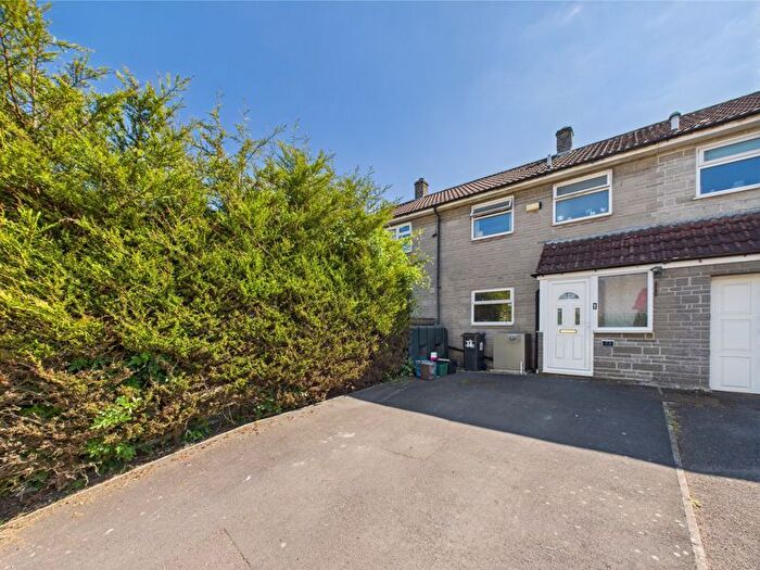 3 Bedroom Terraced House For Sale In Bancombe Road, Somerton, TA11