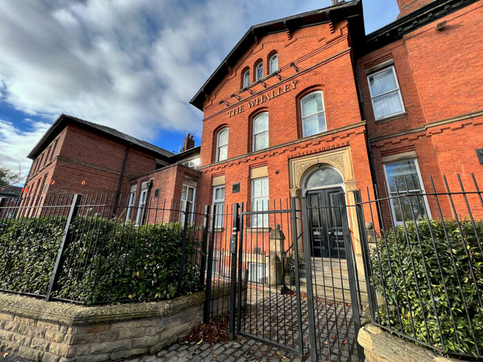 2 Bedroom Apartment To Rent In Withington Road, Manchester, M16