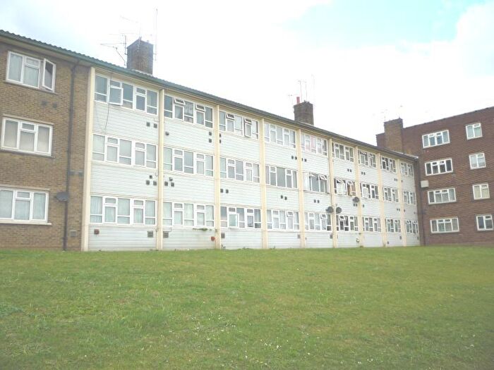 1 Bedroom Flat To Rent In Bridges Drive, Dartford, DA1