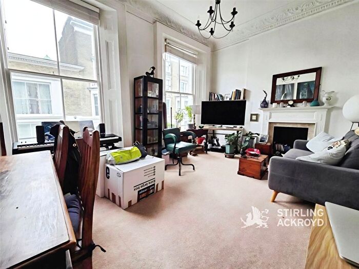 1 Bedroom Flat To Rent In Campden Hill Gardens, London, W8
