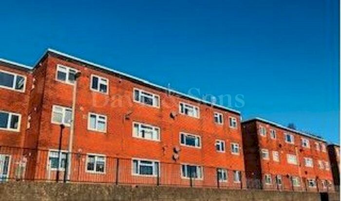 2 Bedroom Flat To Rent In Woodview Court, Coedcae, Pontypool, Monmouthshire. NP4