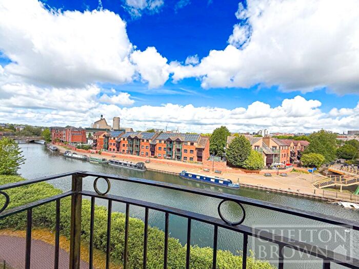 1 Bedroom Apartment For Sale In Johnson Court, Northampton, Northamptonshire, NN4