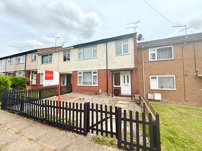 3 Bedroom Terraced House To Rent In Hinton Road, CW2