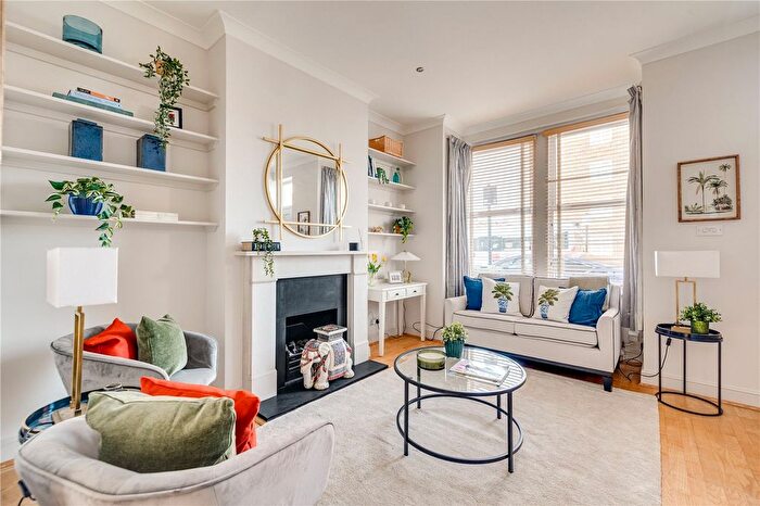 2 Bedroom Terraced House For Sale In Darlan Road, London, SW6