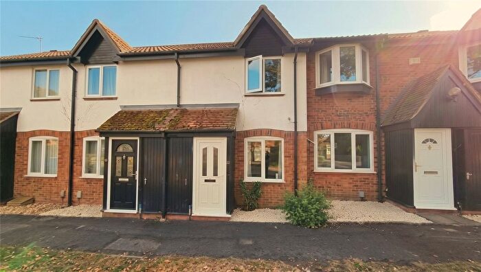 2 Bedroom Terraced House For Sale In Maxey Close, Shaw, Swindon, SN5