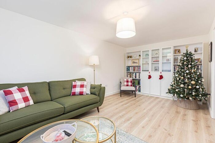 3 Bedroom Terraced House For Sale In St. Michaels Road, East Grinstead, RH19