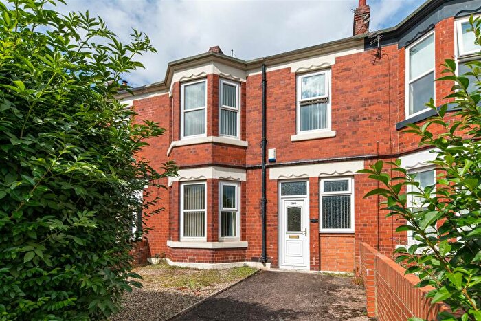 4 Bedroom Terraced House To Rent In Rothbury Terrace, Heaton, Newcastle Upon Tyne, NE6