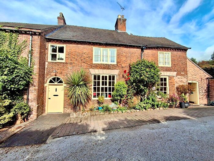 3 Bedroom Property For Sale In Main Road, Brailsford, DE6
