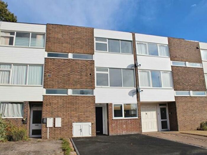 1 Bedroom Maisonette For Sale In Barrowfield Lane, Kenilworth, CV8