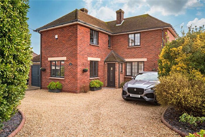 5 Bedroom Detached House For Sale In Coronation Avenue, Cowes, Isle Of Wight, PO31