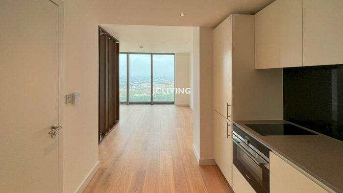 Studio To Rent In Landmark Pinnacle, Marsh Wall, E14