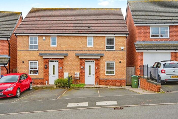 3 Bedroom Semi-Detached House For Sale In Buckmaster Way, Rugeley, WS15