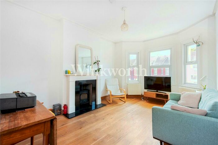 3 Bedroom Maisonette To Rent In Sirdar Road, London, N22