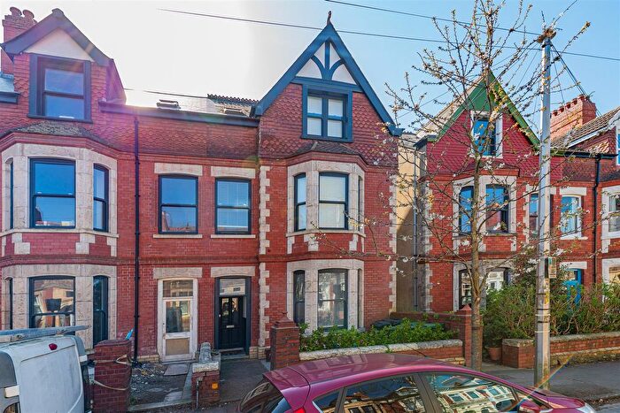 3 Bedroom Flat To Rent In Romilly Road, Canton, Cardiff, CF5