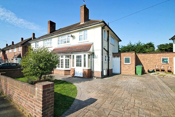 3 Bedroom Semi-Detached House To Rent In Elm Road, New Malden, KT3