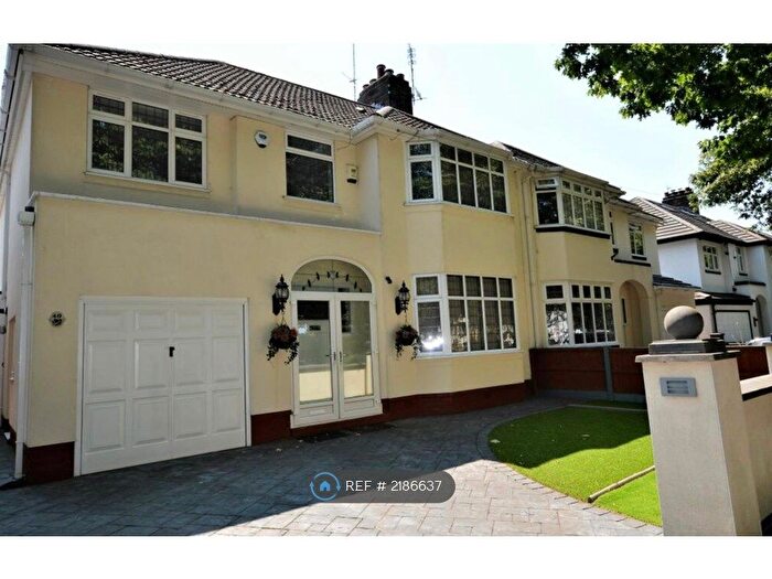 4 Bedroom Semi-Detached House To Rent In Childwall Valley Road, Liverpool, L16