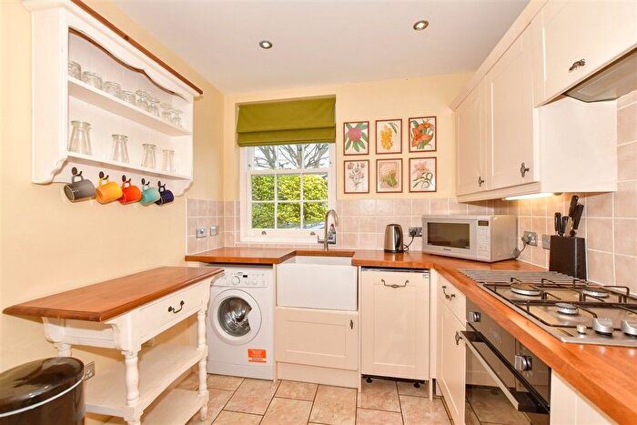 2 Bedroom Semi-detached House For Sale In Well Lane, St Margarets-At-Cliffe, Dover, Kent, CT15