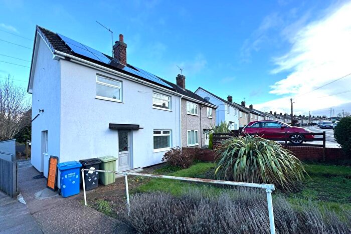 3 Bedroom House To Rent In Somerset Drive, Brimington, Chesterfield, S43