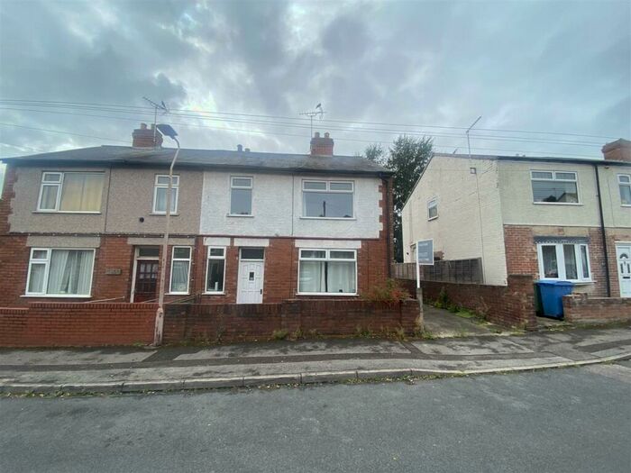 3 Bedroom Semi-Detached House To Rent In King Street, Mansfield Woodhouse, Mansfield, NG19