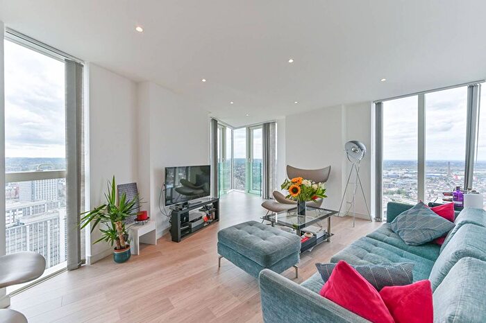 2 Bedroom Flat For Sale In Saffron Central Square, Central Croydon, Croydon, CR0