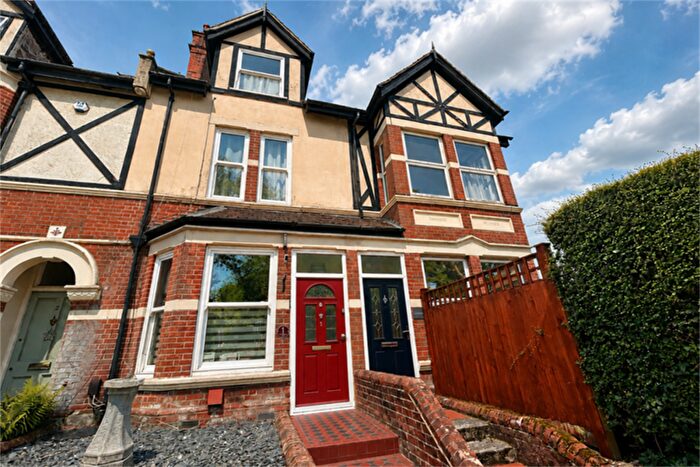 3 Bedroom End Of Terrace House To Rent In Highfield, SO17