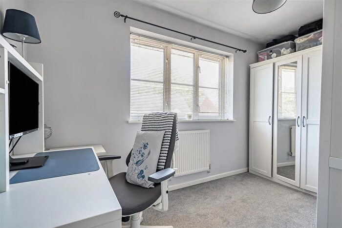 2 Bedroom Semi-Detached House For Sale In Ashcombe Crescent, North Common, Bristol, BS30