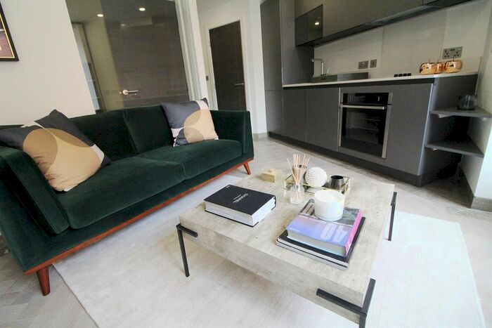 1 Bedroom Flat To Rent In The Dukesbridge, Duke Street, Reading, RG1