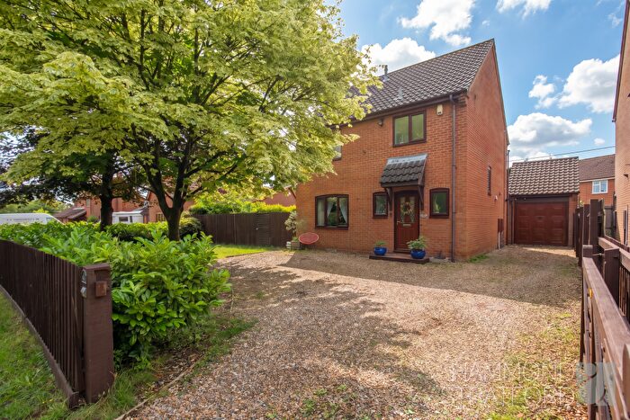 3 Bedroom Detached House For Sale In Dereham Road, Scarning, NR19
