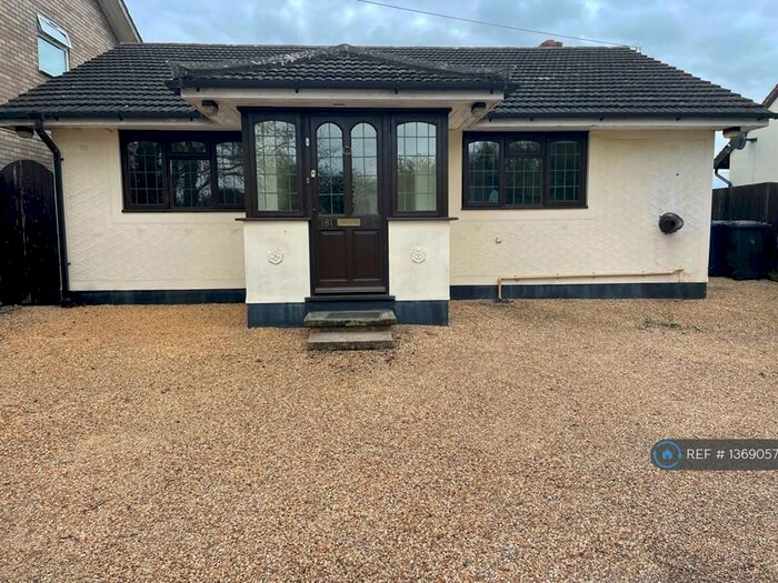 3 Bedroom Bungalow To Rent In North End, Bassingbourn, SG8