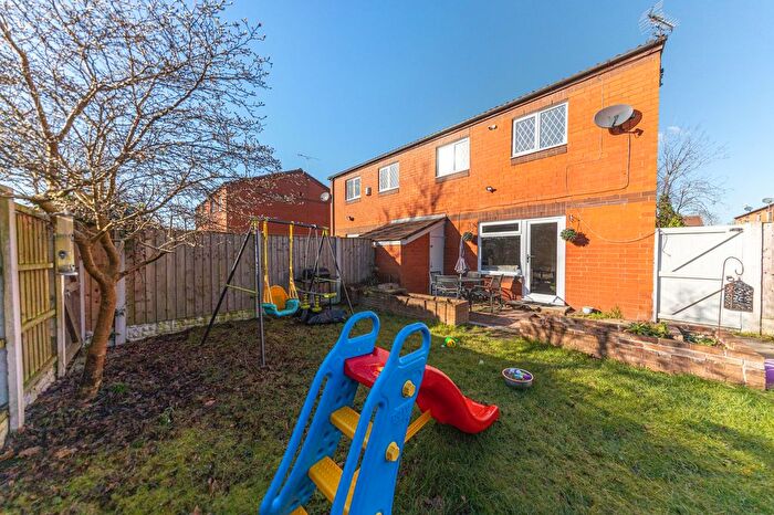 3 Bedroom Semi-Detached House For Sale In Whitworth Close, Birchwood, WA3