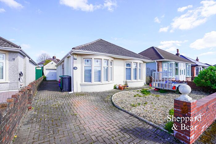3 Bedroom Detached Bungalow For Sale In Heol Wernlas, Cardiff, CF14