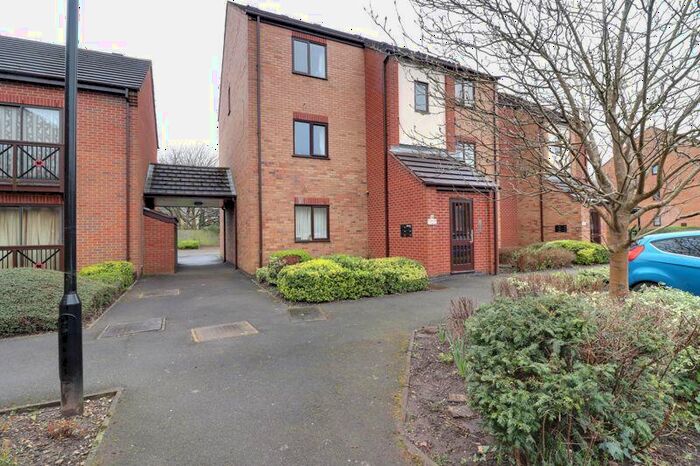 1 Bedroom Flat To Rent In Peter James Court, Stafford, Staffordshire, ST16