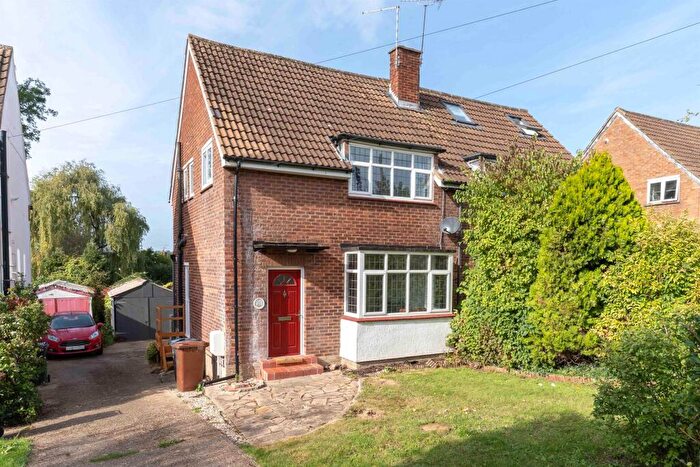 3 Bedroom Semi Detached House To Rent In Heath Row, Bishops Stortford, Herts, CM23