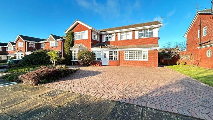 5 Bedroom Detached House For Sale In Barrington Drive, Southport, Merseyside, PR8