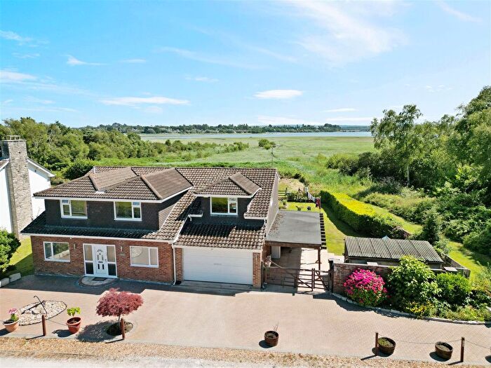 4 Bedroom Detached House For Sale In Beach Road, Upton, Poole, BH16