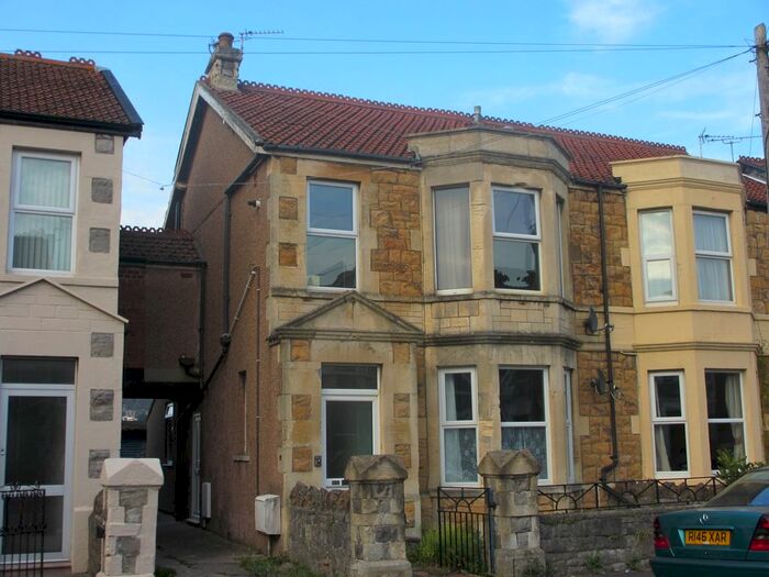 1 Bedroom Flat To Rent In Sandford Road, Weston-Super-Mare BS23