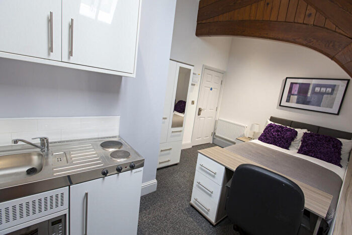 Studio To Rent In The Old County Hall - Studio, CV1