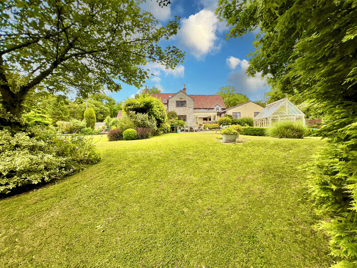 6 Bedroom Detached House For Sale In Long Thorn Lane, Upper Strode, BS40