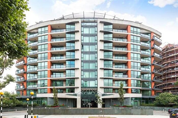 2 Bedroom Apartment To Rent In St. Johns Wood Road, London, NW8