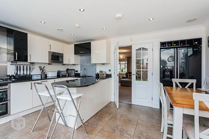 3 Bedroom Semi-Detached House For Sale In Hampson Avenue, Culcheth, Warrington, Cheshire, WA3 - Photo 7