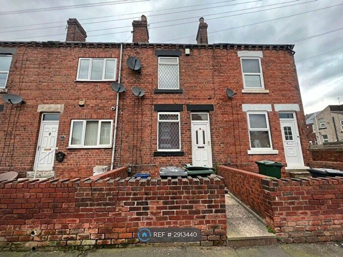 2 Bedroom Terraced House To Rent In Osberton Street, Rawmarsh, Rotherham, S62