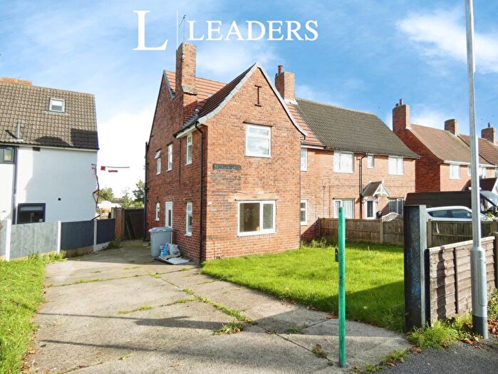 3 Bedroom House To Rent In Fourth Avenue, Clipstone Village, Mansfield, NG21