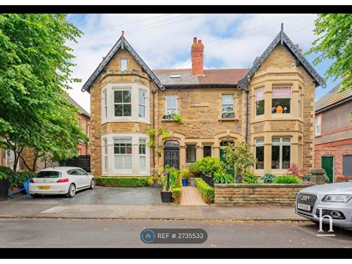 4 Bedroom Maisonette To Rent In Mostyn Avenue, West Kirby, Wirral, CH48