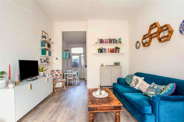 1 Bedroom Terraced House To Rent In Grenfell Road, Mitcham, CR4