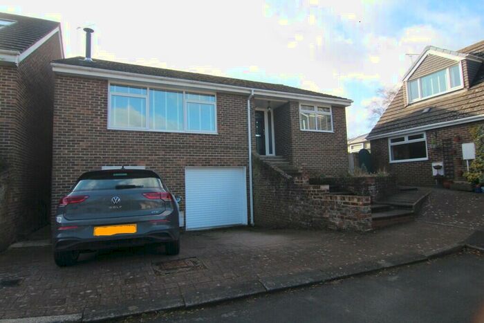 3 Bedroom Detached House For Sale In Bridge Court, Shadforth, Durham, DH6