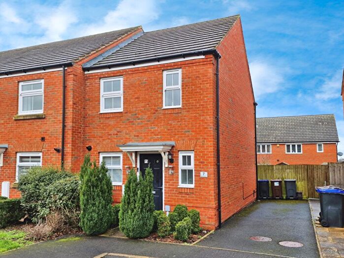 2 Bedroom End Of Terrace House For Sale In Maycock Mews, Long Buckby, NN6