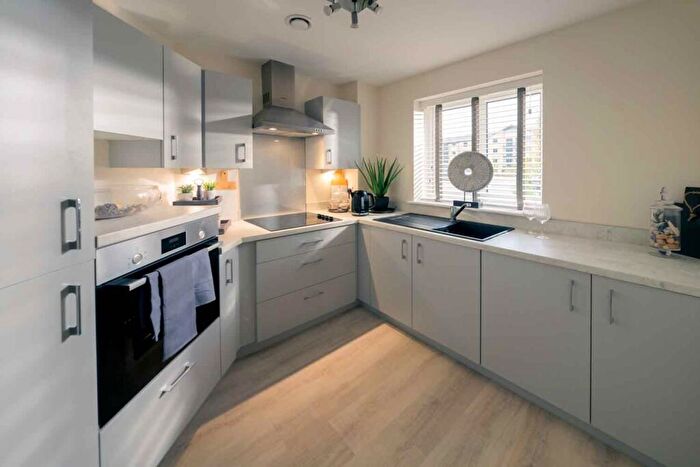 2 Bedroom Retirement Property To Rent In Keighley Road, Bingley, West Yorkshire, BD16