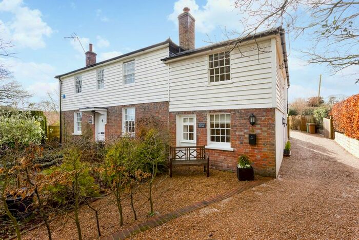 2 Bedroom Cottage To Rent In Sophurst Lane, Matfield, Tonbridge, TN12