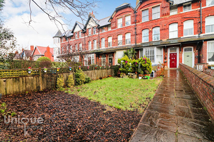 6 Bedroom Terraced House For Sale In St. Annes Road East, St. Annes, Lytham St. Annes, Lancashire, FY8